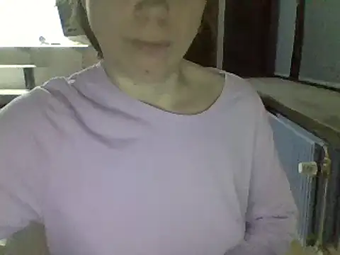 Snapshot of Moi_Lina chatting on February 2025 02:06:02 AM Moi Lina online show from February 2025 02:06:02 AM