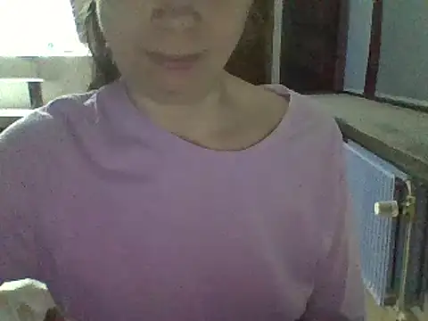 Snapshot of Moi_Lina chatting on February 2025 11:03:01 PM Moi Lina online show from February 2025 11:03:01 PM