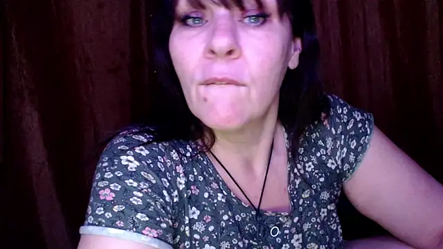 Snapshot of karina_ren_ chatting on February 2025 11:31:01 AM karina ren online show from February 2025 11:31:01 AM
