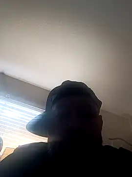 Snapshot of Erocksirlot@xh chatting on December 2024 08:18:01 PM Erocksirlotxh online show from December 2024 08:18:01 PM