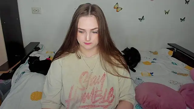 Snapshot of NataliEvans chatting on May 2026 08:42:02 PM NataliEvans online show from May 2026 08:42:02 PM