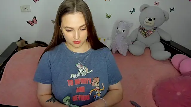 NataliEvans online show from December 2025 07:48:01 PM