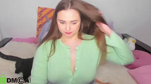 Snapshot of NataliEvans chatting on December 2024 07:52:02 PM NataliEvans online show from December 2024 07:52:02 PM