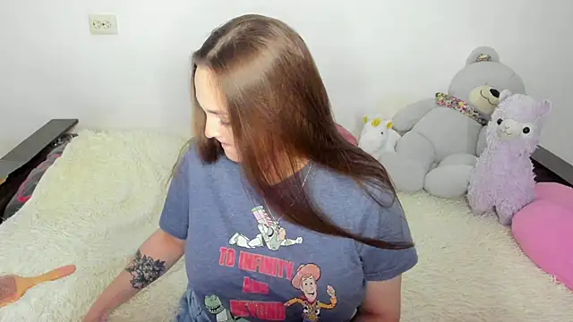 Snapshot of NataliEvans chatting on September 2025 02:56:02 PM NataliEvans online show from September 2025 02:56:02 PM