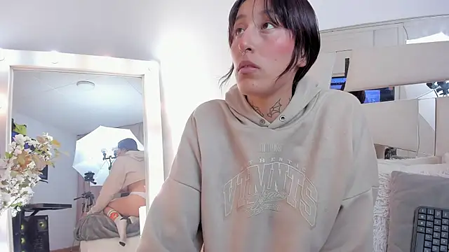 Mariana Joness online show from January 2026 02:15:02 AM