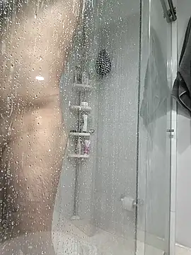 Snapshot of molok329 chatting on November 2025 04:35:02 PM molok329 online show from November 2025 04:35:02 PM