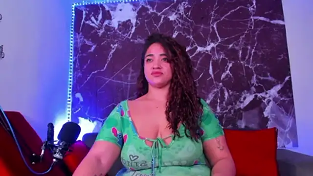 HannaMiillsxh online show from February 2026 01:13:02 PM