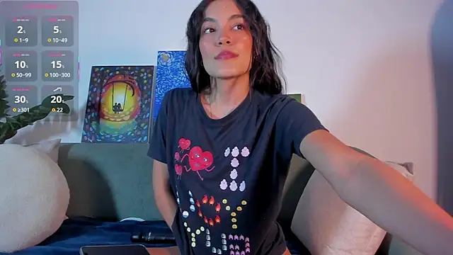 TIFFANYRUSSO online show from October 2025 04:00:02 AM