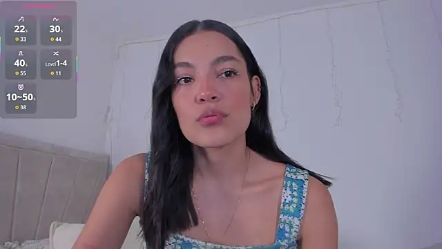 Snapshot of TIFFANYRUSSO chatting on January 2026 06:06:02 AM TIFFANYRUSSO online show from January 2026 06:06:02 AM