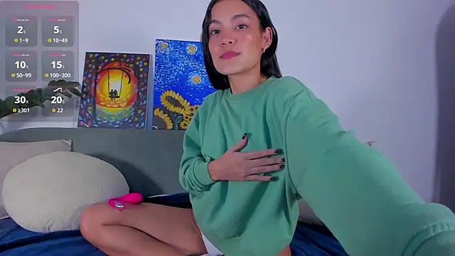 TIFFANYRUSSO online show from October 2025 04:24:02 AM