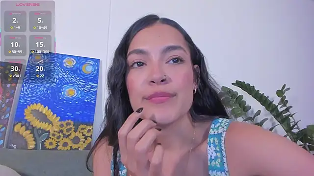 TIFFANYRUSSO online show from March 2026 06:16:02 AM