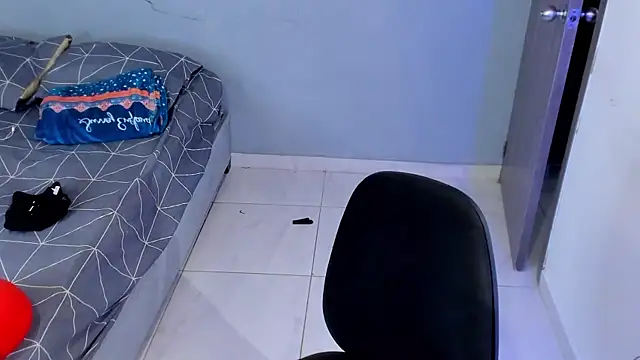 Kris Khalifa69 online show from March 2026 09:37:02 PM