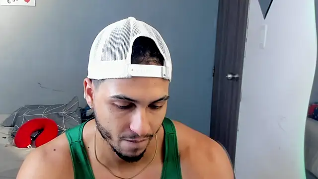 Kris Khalifa69 online show from March 2026 11:22:02 PM