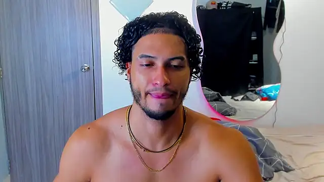 Kris Khalifa69 online show from December 2025 02:18:02 AM