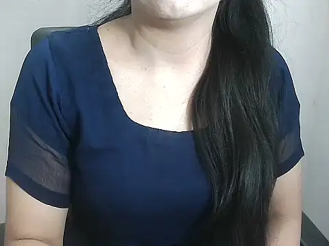 Chanchal--Navya online show from December 2025 06:53:01 PM