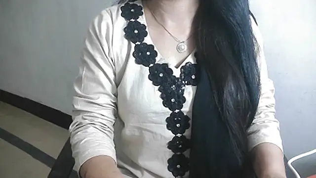 Chanchal--Navya online show from March 2026 06:12:02 PM