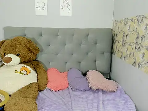 GiannaGoddes online show from February 2025 06:50:02 AM