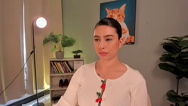 Snapshot of LiaPearce chatting on May 2026 02:15:01 PM LiaPearce online show from May 2026 02:15:01 PM
