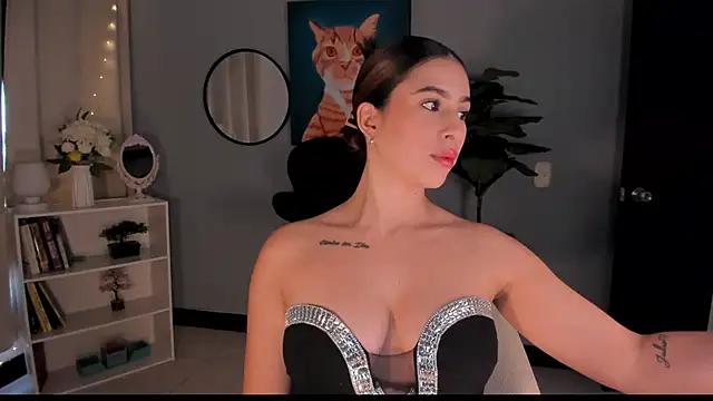 LiaPearce online show from November 2025 12:48:01 PM