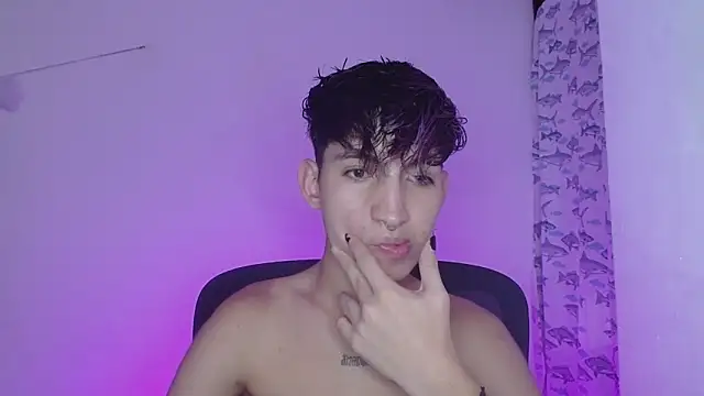 littlextreme online show from February 2025 03:22:01 AM