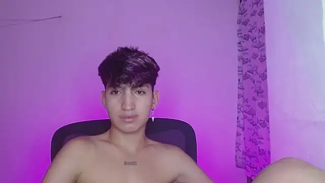 littlextreme online show from February 2025 07:33:01 AM