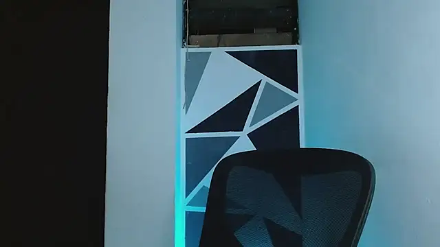 Snapshot of littlextreme chatting on June 2026 05:12:01 AM littlextreme online show from June 2026 05:12:01 AM