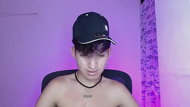 littlextreme online show from February 2025 06:19:01 AM