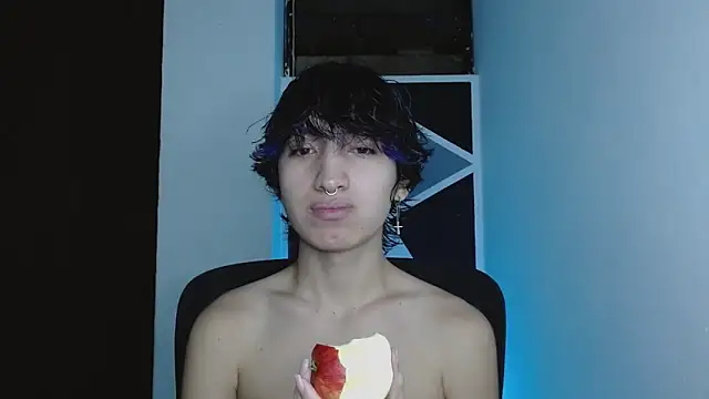 littlextreme online show from February 2026 02:53:01 AM