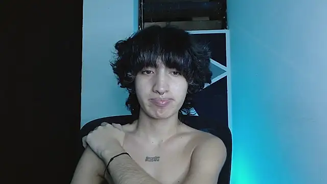 littlextreme online show from April 2026 02:13:02 AM