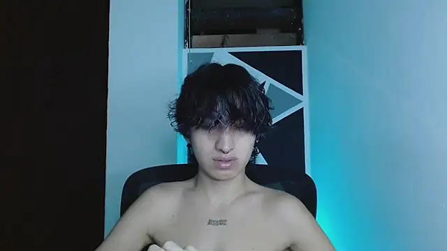 littlextreme online show from March 2026 06:28:02 AM