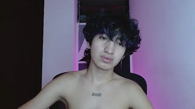 littlextreme online show from February 2026 04:45:01 AM