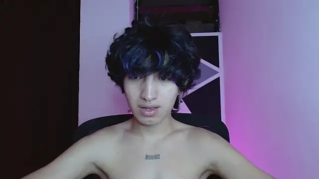 littlextreme online show from February 2026 05:40:01 AM