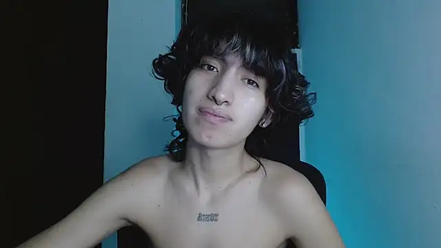 littlextreme online show from May 2026 04:08:02 AM