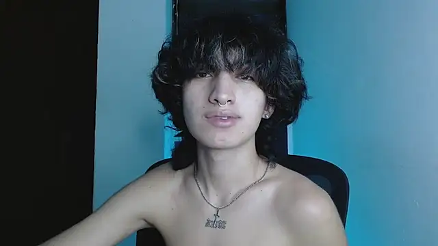 Snapshot of littlextreme chatting on June 2026 02:31:01 AM littlextreme online show from June 2026 02:31:01 AM