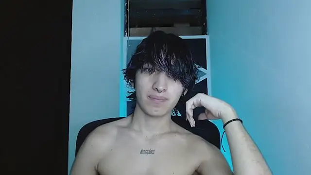 littlextreme online show from March 2026 01:42:01 AM