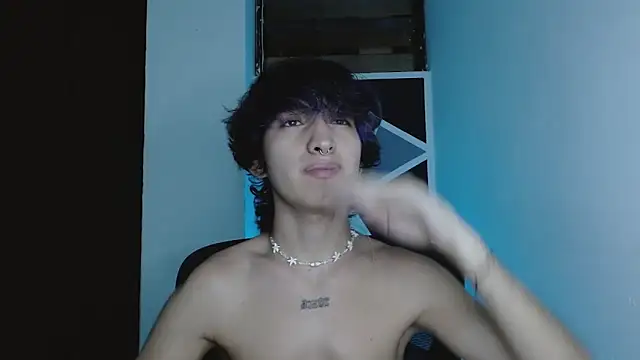 littlextreme online show from February 2026 01:39:01 AM