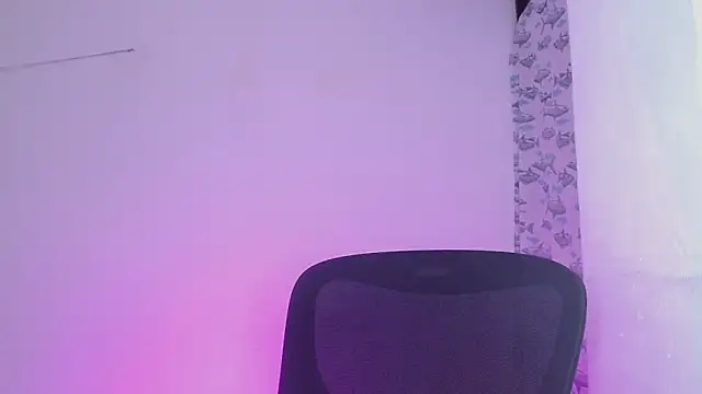 littlextreme online show from February 2025 02:39:02 AM