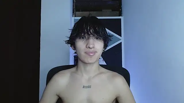 littlextreme online show from March 2026 03:18:02 AM