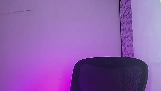 littlextreme online show from February 2025 06:50:02 AM