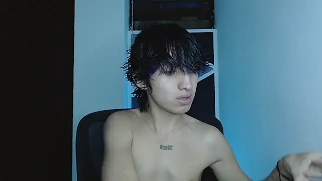 littlextreme online show from February 2026 04:23:01 AM