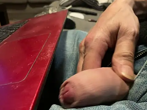 Snapshot of juicyprecumboy chatting on January 2025 11:55:02 PM juicyprecumboy online show from January 2025 11:55:02 PM