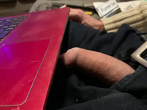 Snapshot of juicyprecumboy chatting on December 2024 01:15:02 AM juicyprecumboy online show from December 2024 01:15:02 AM