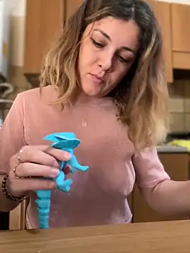 Snapshot of DaisyVibesss chatting on January 2025 09:39:01 AM DaisyVibesss online show from January 2025 09:39:01 AM