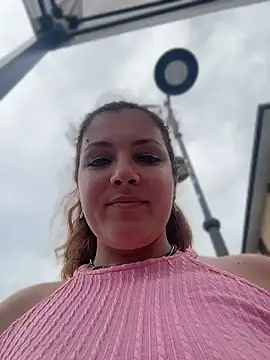 Snapshot of DaisyVibesss chatting on July 2026 03:53:01 PM DaisyVibesss online show from July 2026 03:53:01 PM