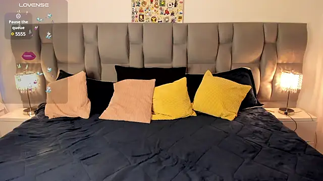 Nickytouse online show from February 2025 11:20:01 PM