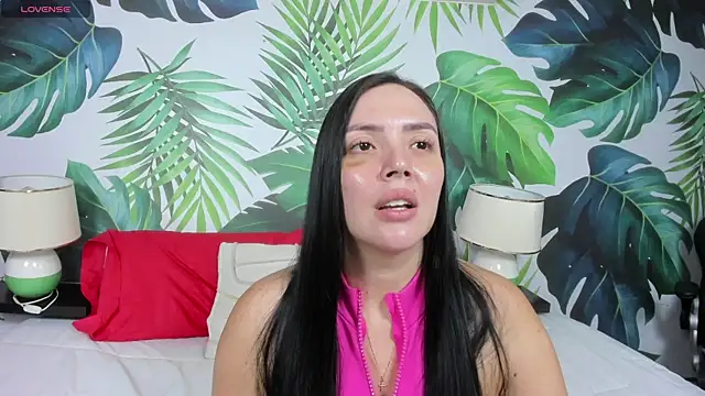 brianna 196 online show from November 2025 07:25:02 PM