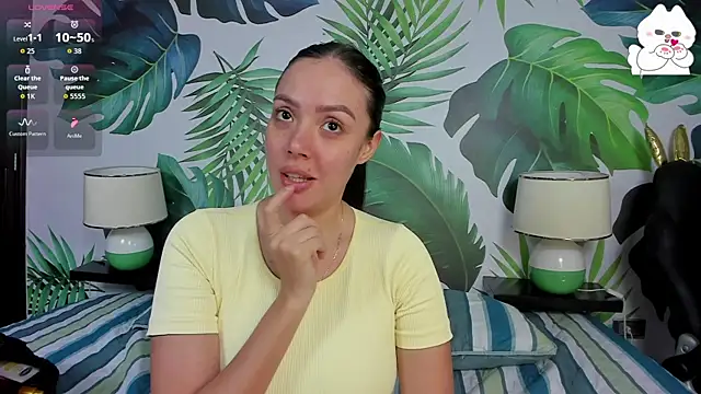 brianna 196 online show from October 2025 07:47:02 PM