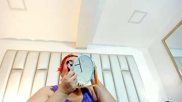 aandreaperez online show from September 2025 11:44:02 AM