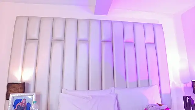 aandreaperez online show from February 2026 11:42:02 AM