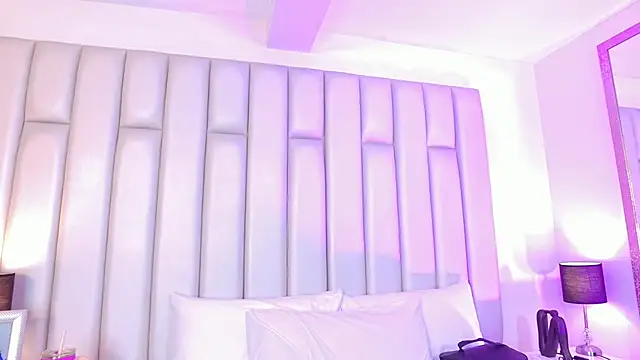 aandreaperez online show from February 2026 11:42:02 AM